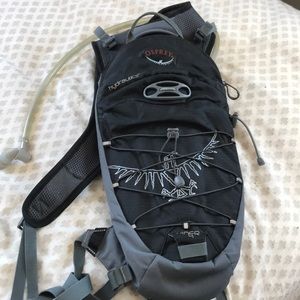 Osprey viper 4 hydration pack